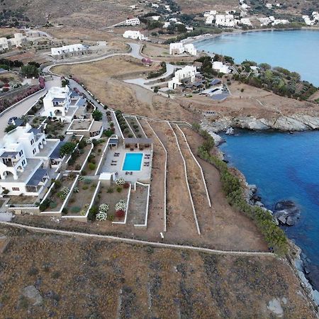 En Plo Aparthotel Agios Romanos Exterior photo