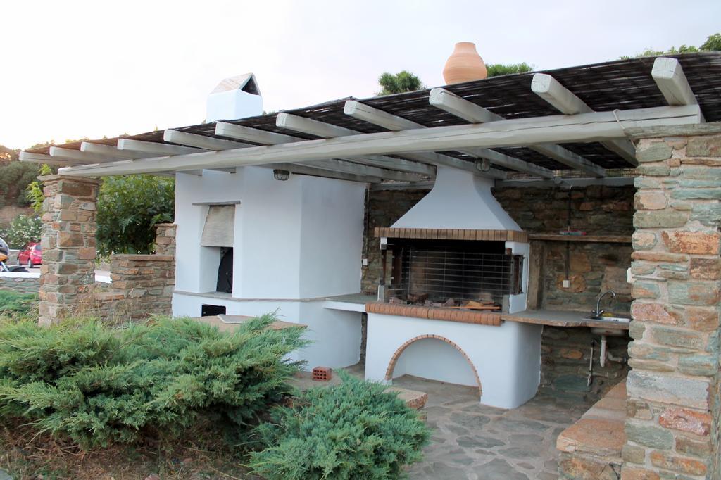 En Plo Aparthotel Agios Romanos Exterior photo